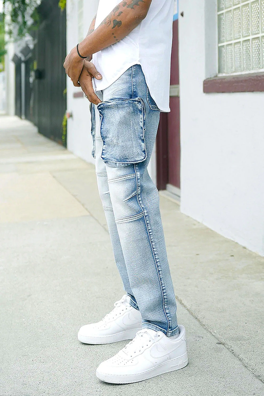 Washed Zippered Cargo Denim Jeans 6 Washed Zippered Cargo Denim Jeans - Image 6