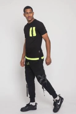 3D Buckled Pocket T-Shirt -Victorious SF9021 BLM 6