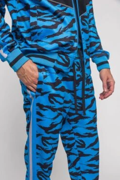 Reflective Tape Tiger Stripe Tracksuit -Victorious ST576 NBL 6
