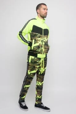 Reflecting Neon Camo Tracksuit -Victorious ST801 FZN 4