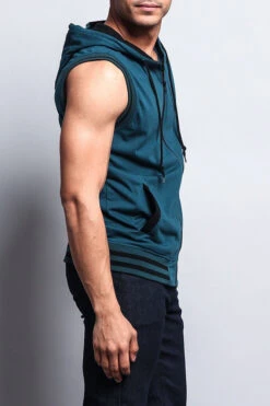 Lightweight Sleeveless Contrast Hoodie -Victorious TH890 3