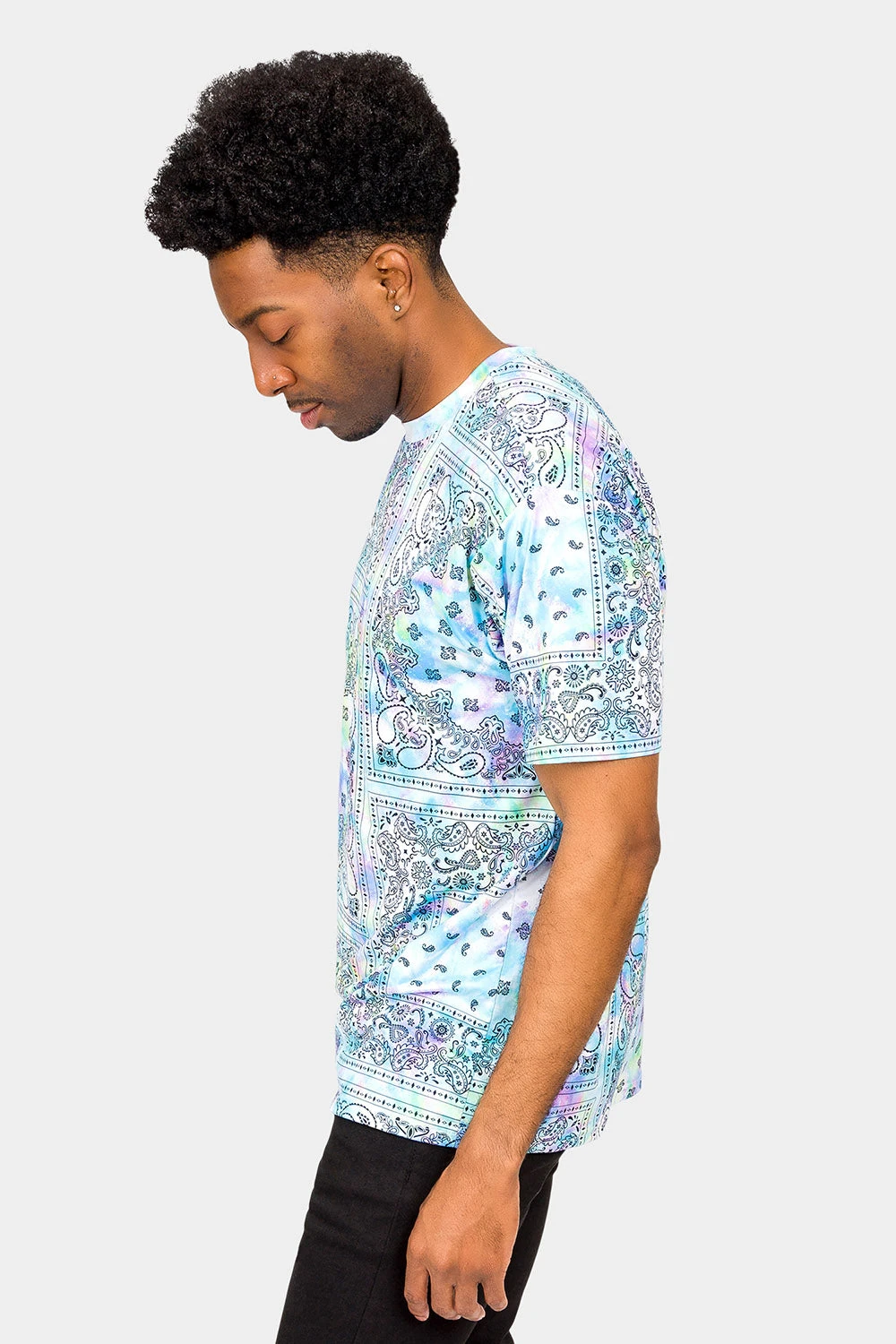 Bandana Paisley Tie Dye T-Shirt 2 Bandana Paisley Tie Dye T-Shirt - Image 2